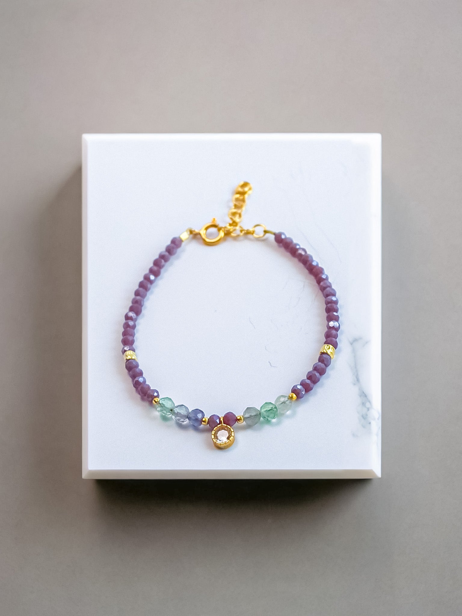 Steinarmband Gelbgold - Fiora - Lovesign - Handmade in Tyrol