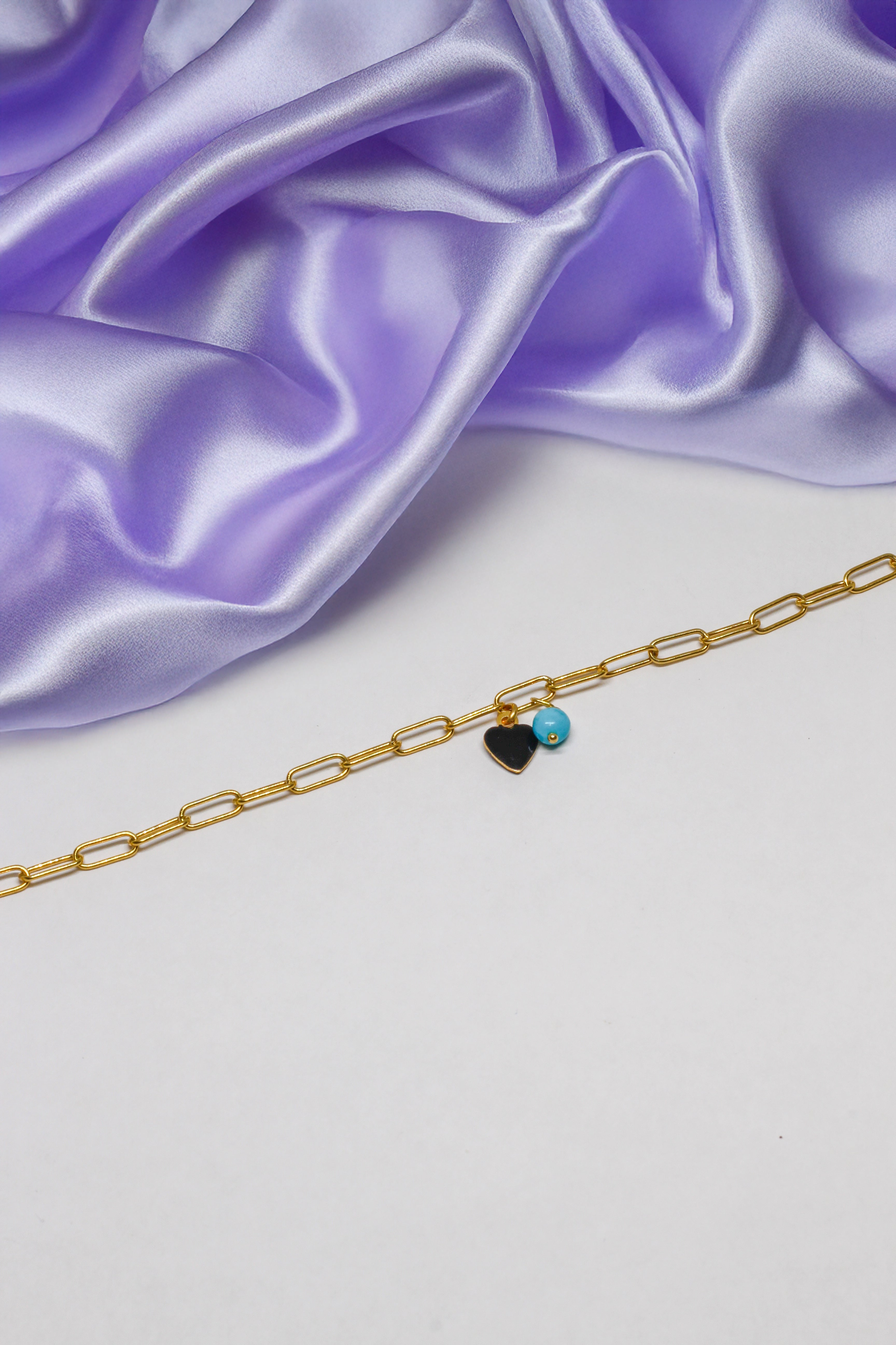 Armkette Gelbgold - Black Heart - Lovesign - Handmade in Tyrol