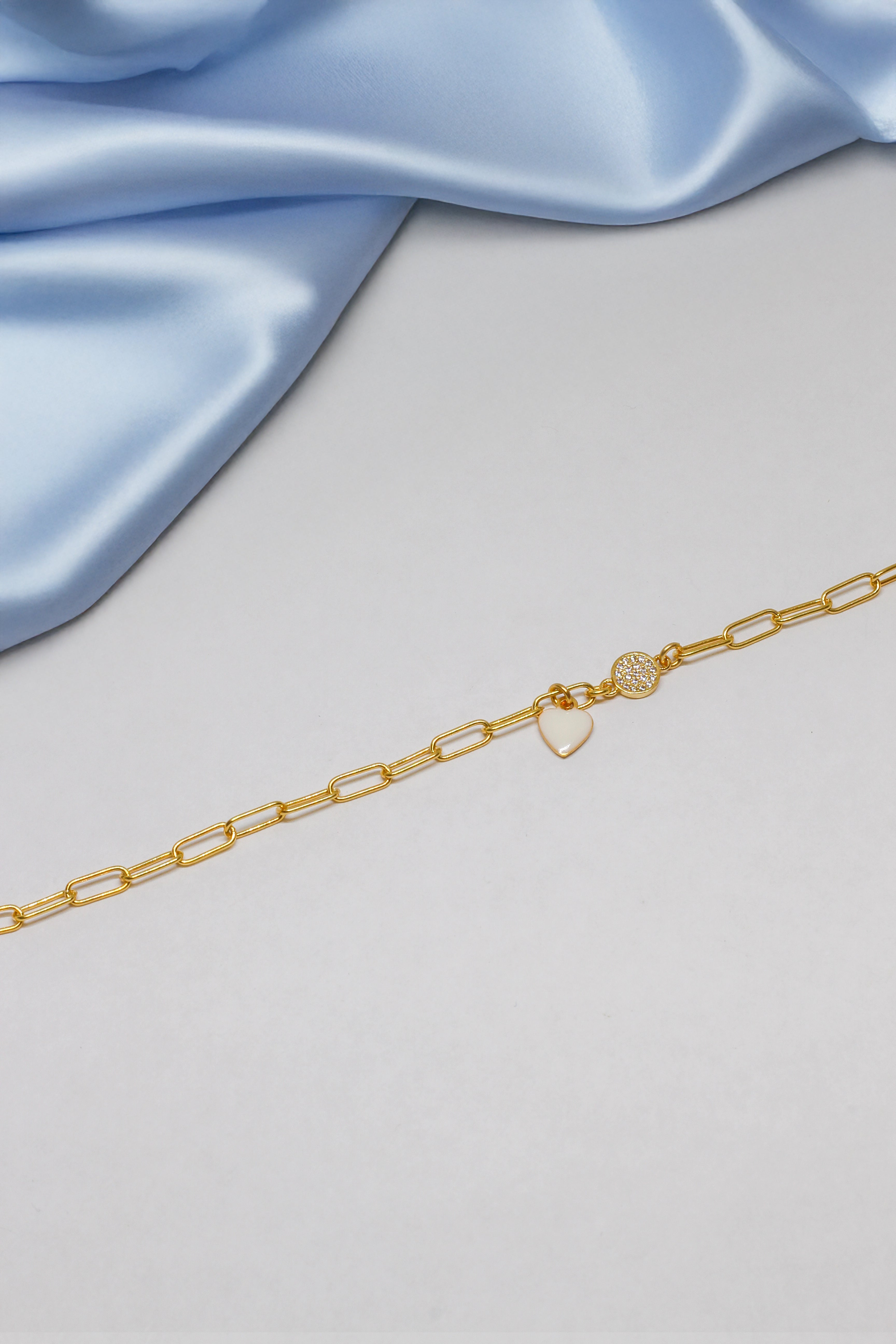 Armkette Gelbgold - White Heart - Lovesign - Handmade in Tyrol