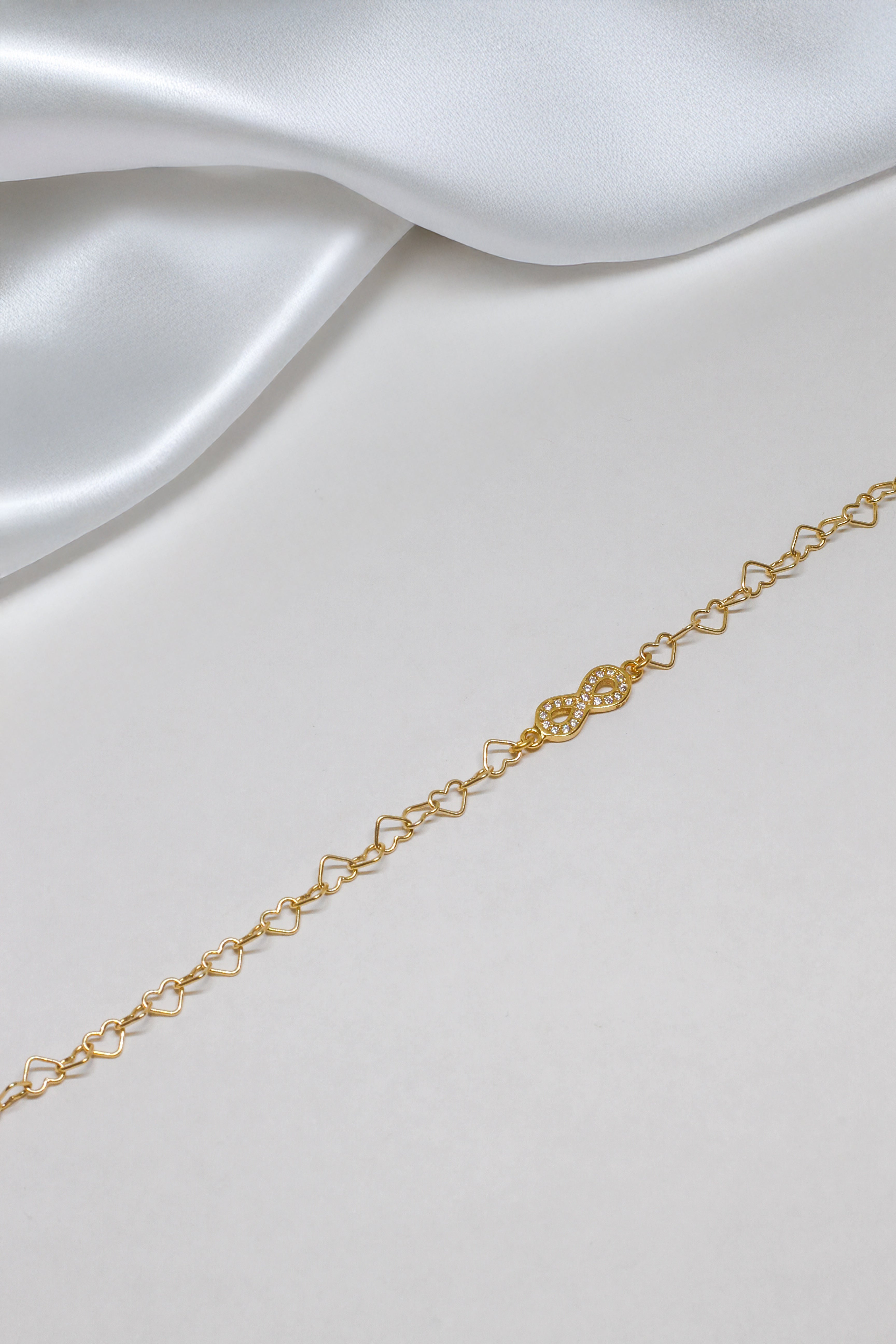 Armkette Gelbgold - Hearts - Lovesign - Handmade in Tyrol