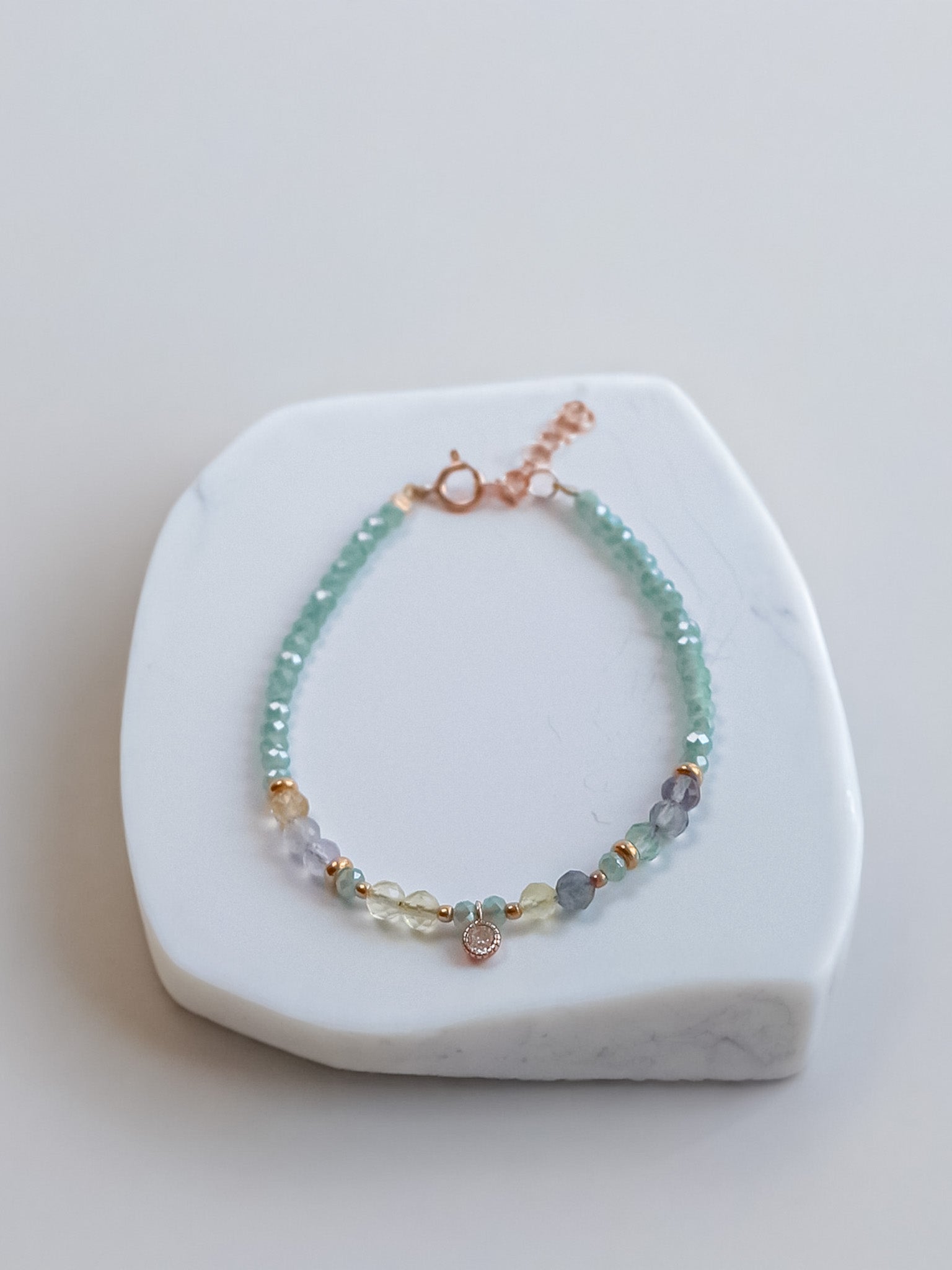 Steinarmband Roségold - Liora - Lovesign - Handmade in Tyrol