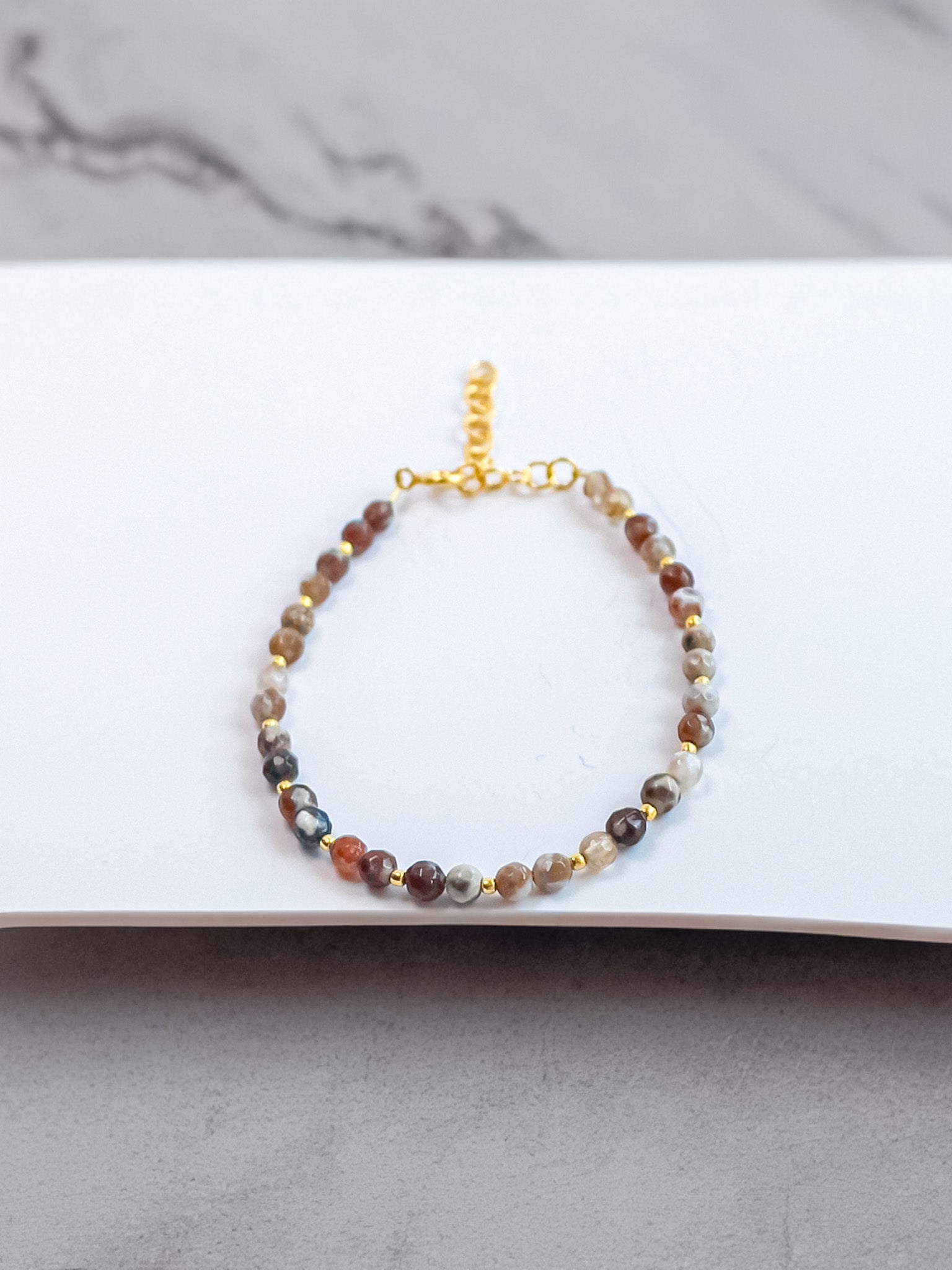 Steinarmband Gelbgold - Nyra - Lovesign - Handmade in Tyrol