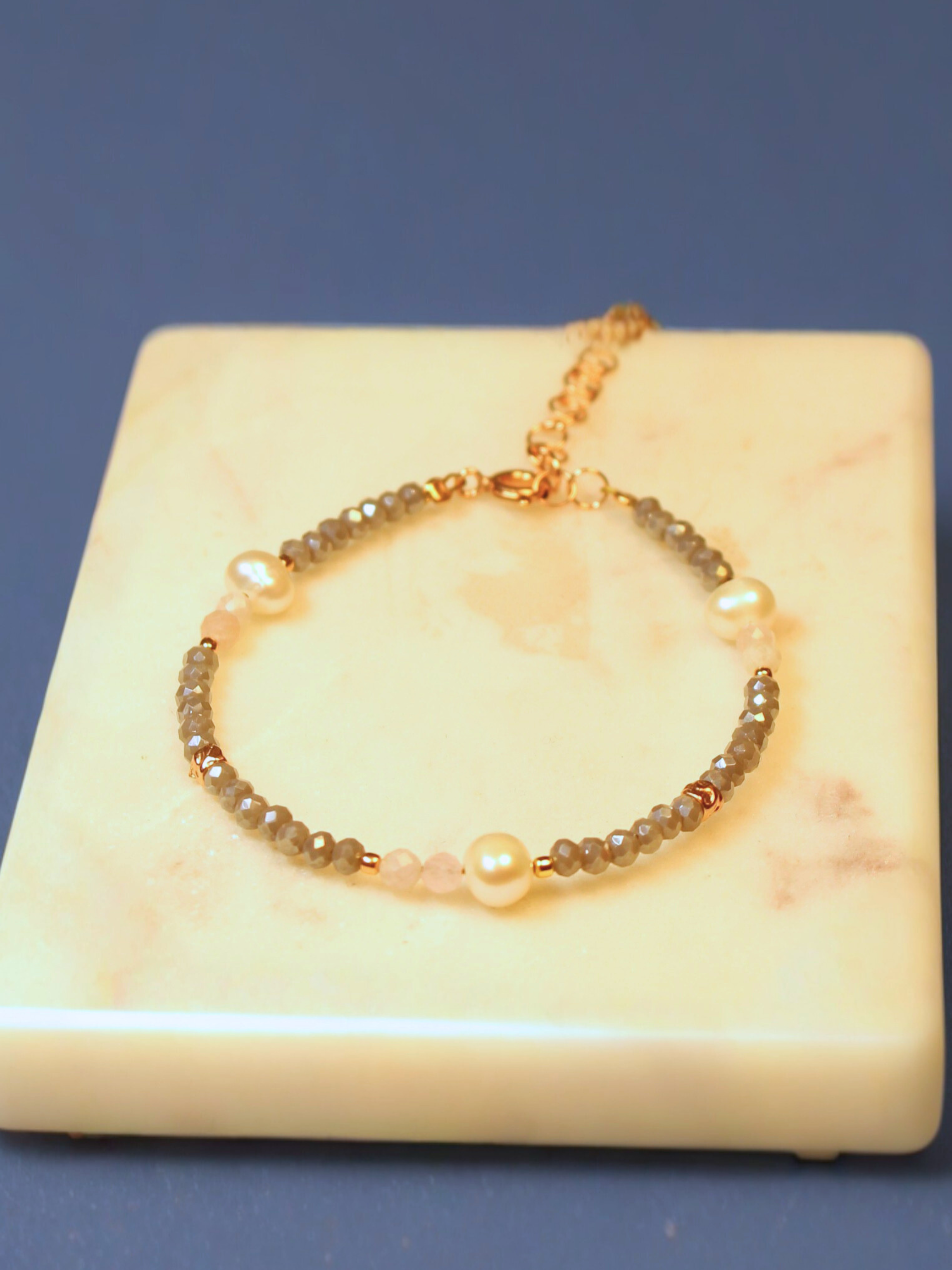 Steinarmband Roségold - Mari - Lovesign - Handmade in Tyrol