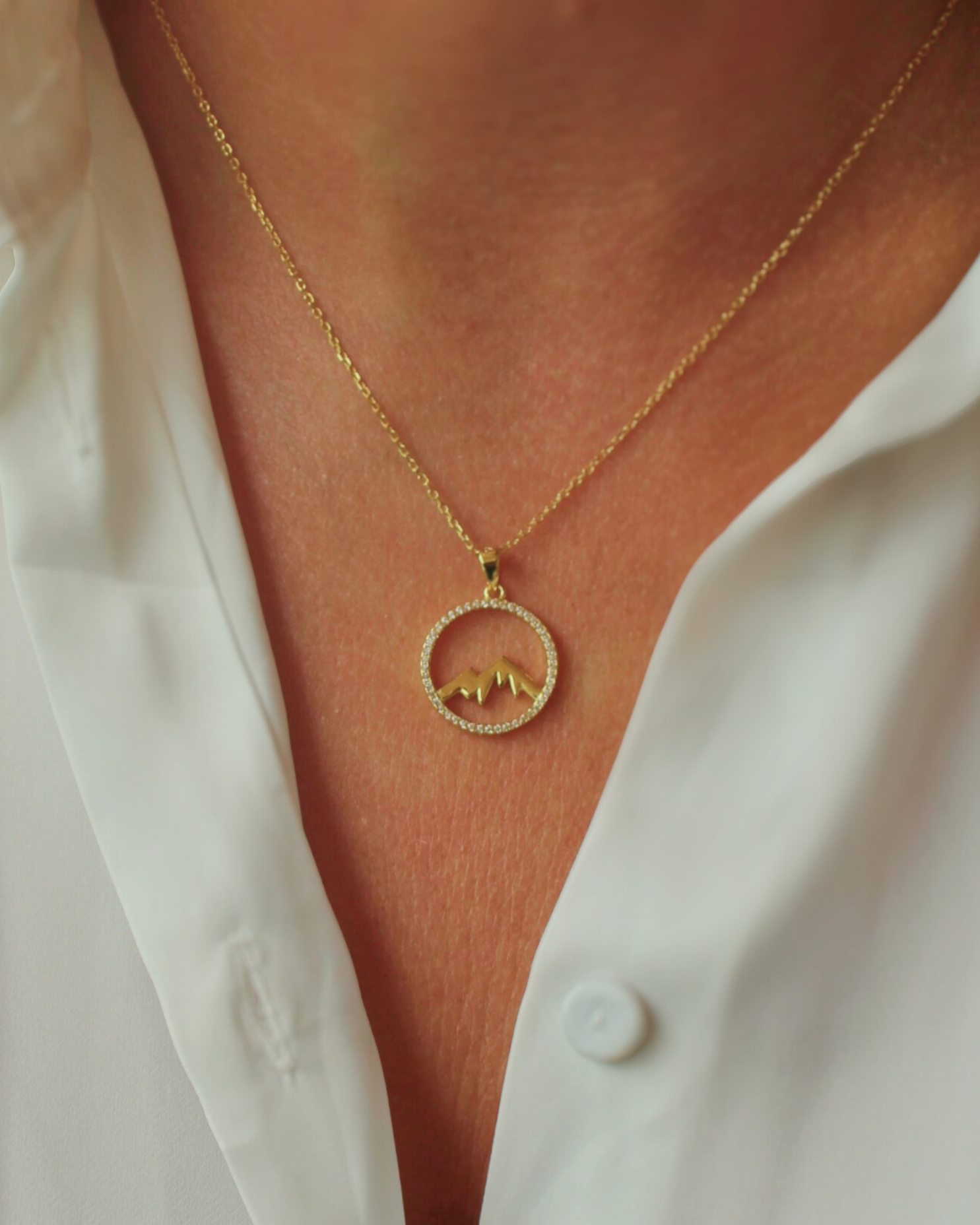 Berghalskette mit steinen in sterlingsilber 14kt vergoldet